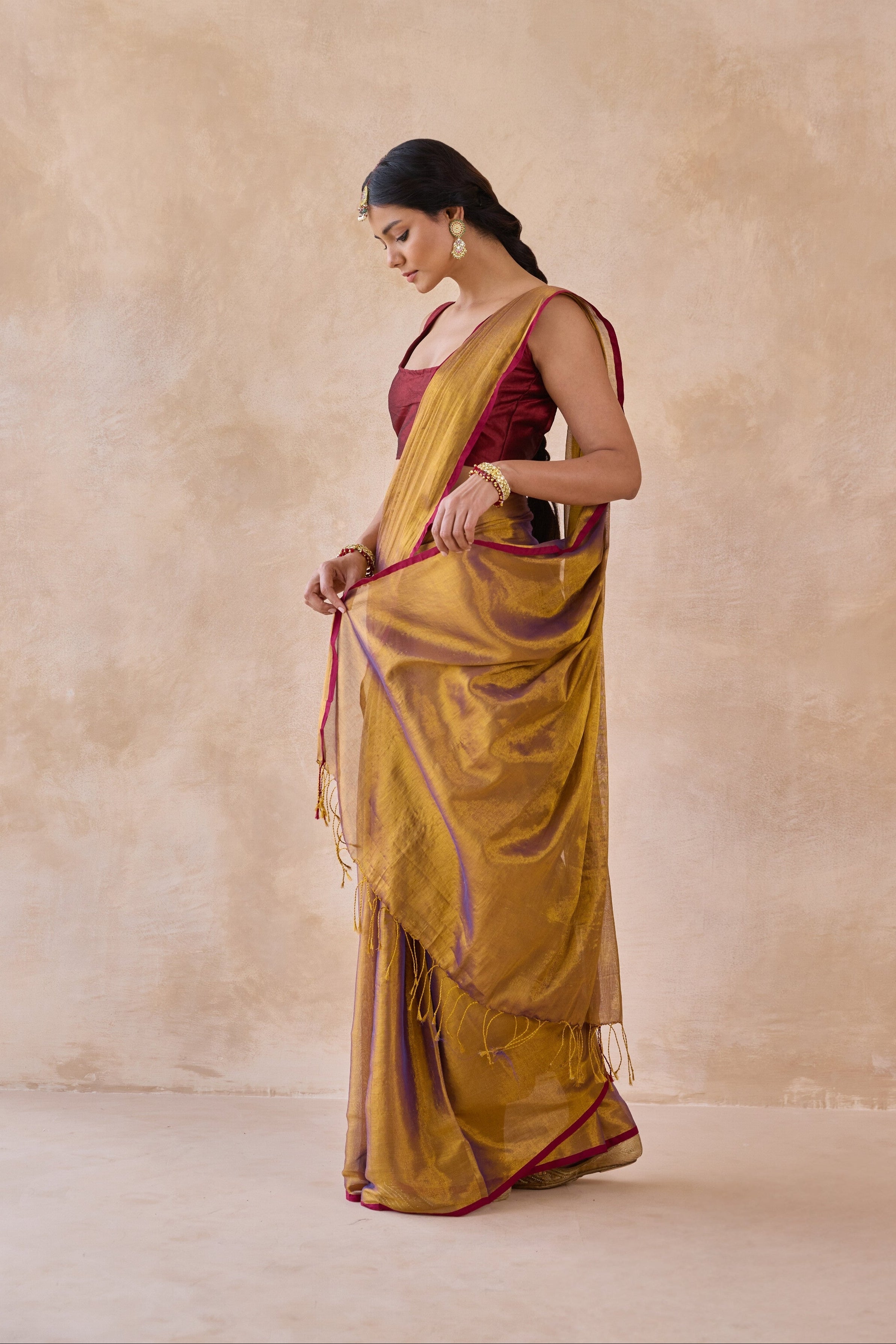 Jamun Gold Tissue Handwoven Saree