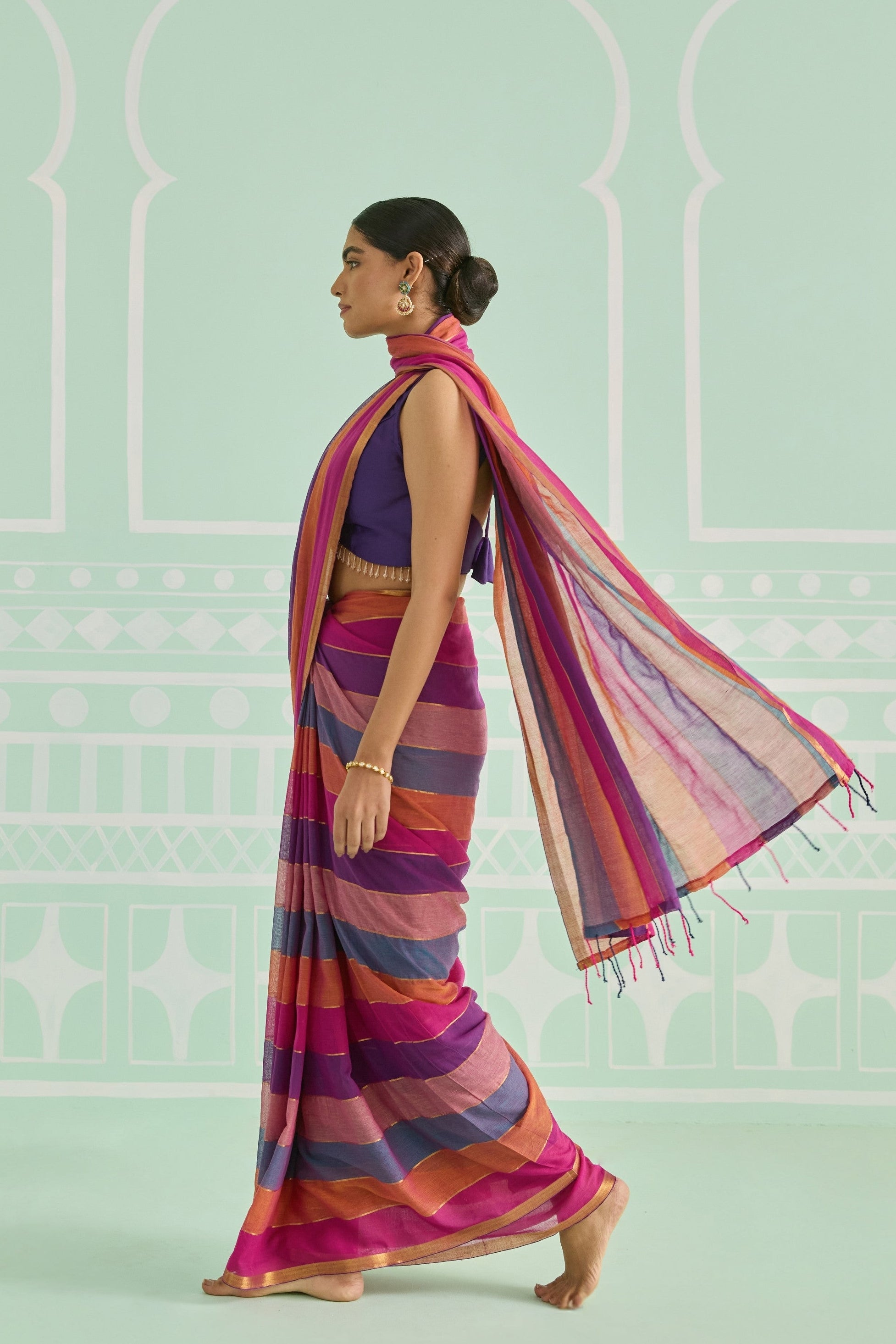 Gulabi Multicolor Cotton Handwoven Saree