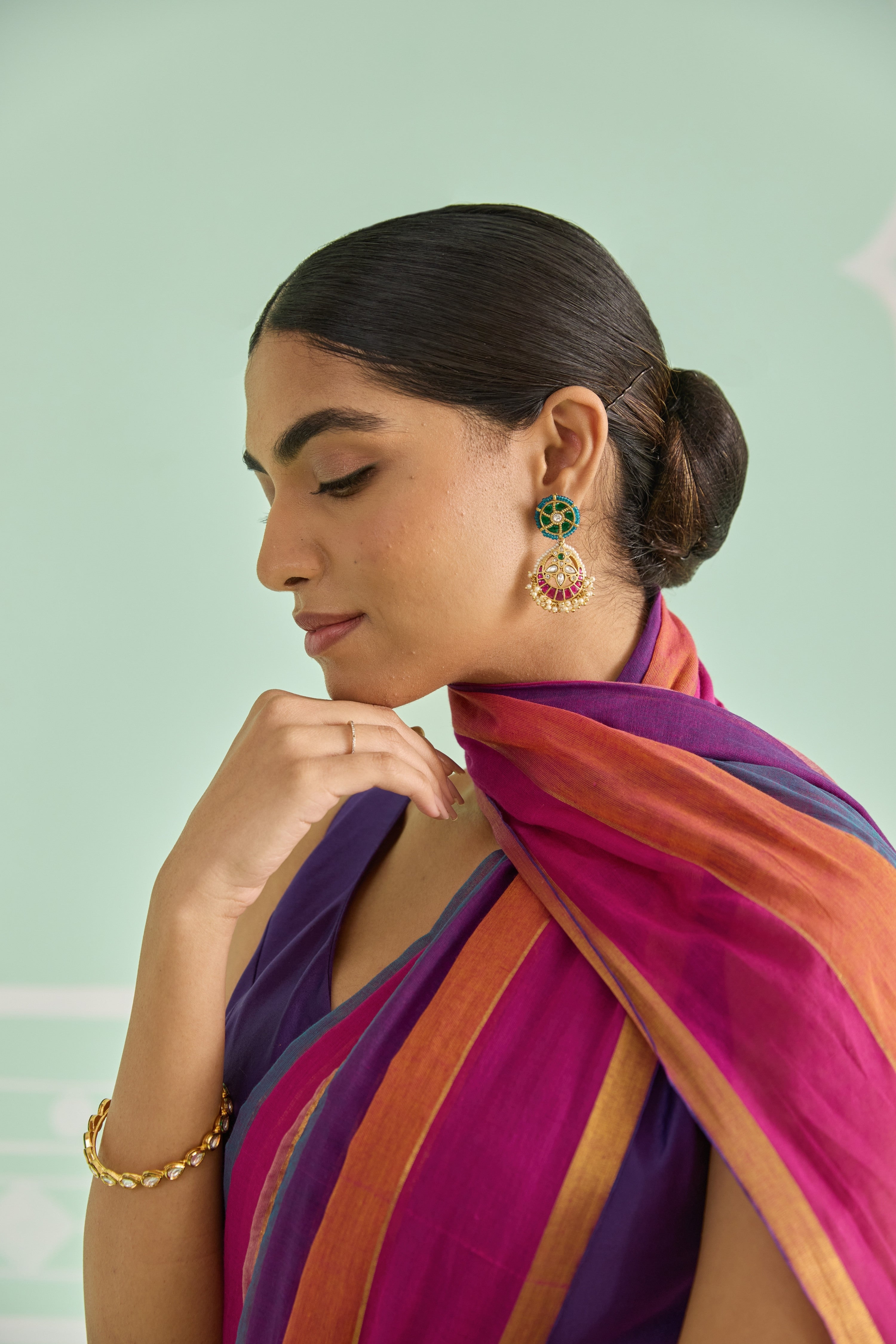 Gulabi Multicolor Cotton Handwoven Saree