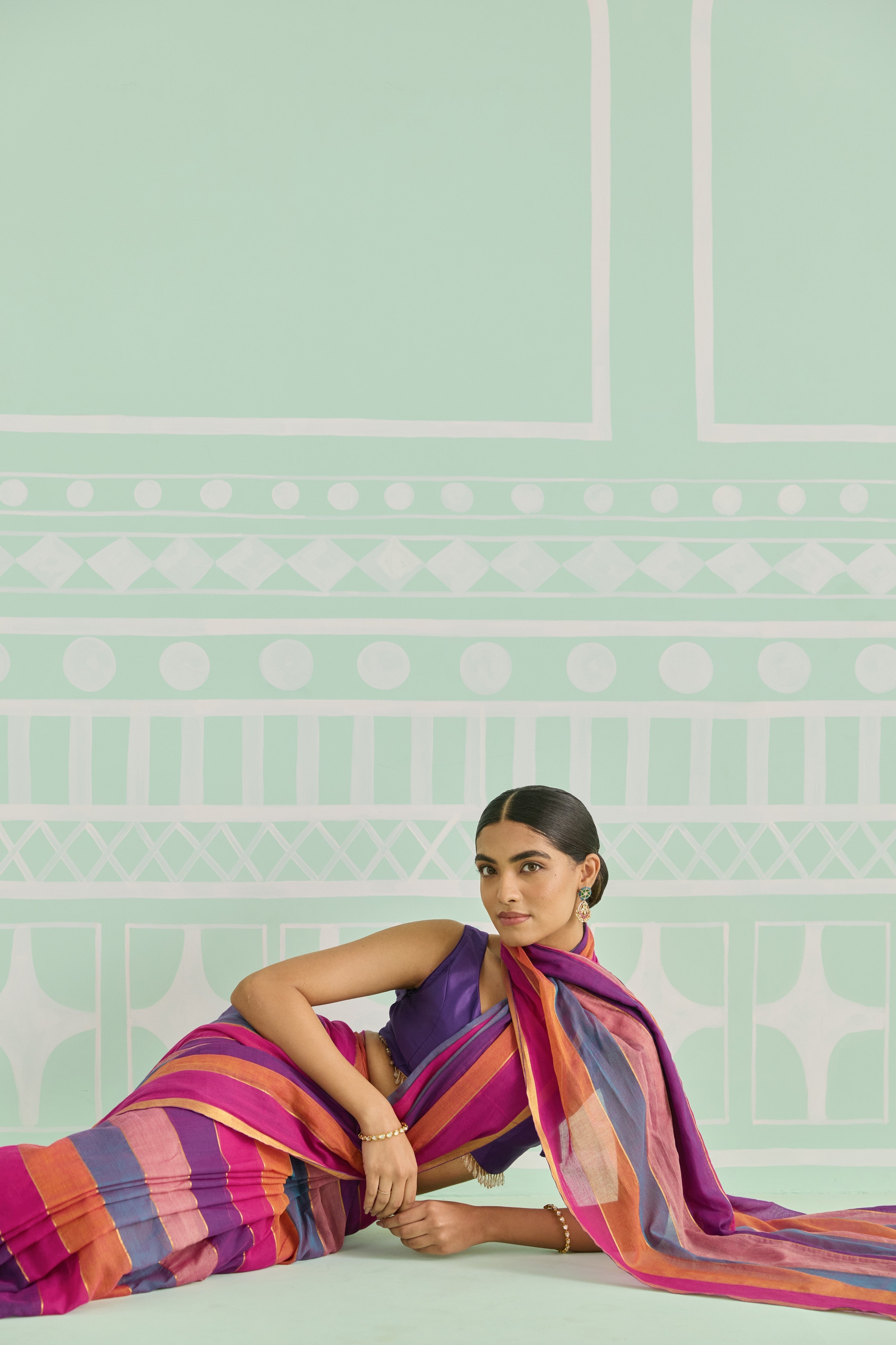 Gulabi Multicolor Cotton Handwoven Saree