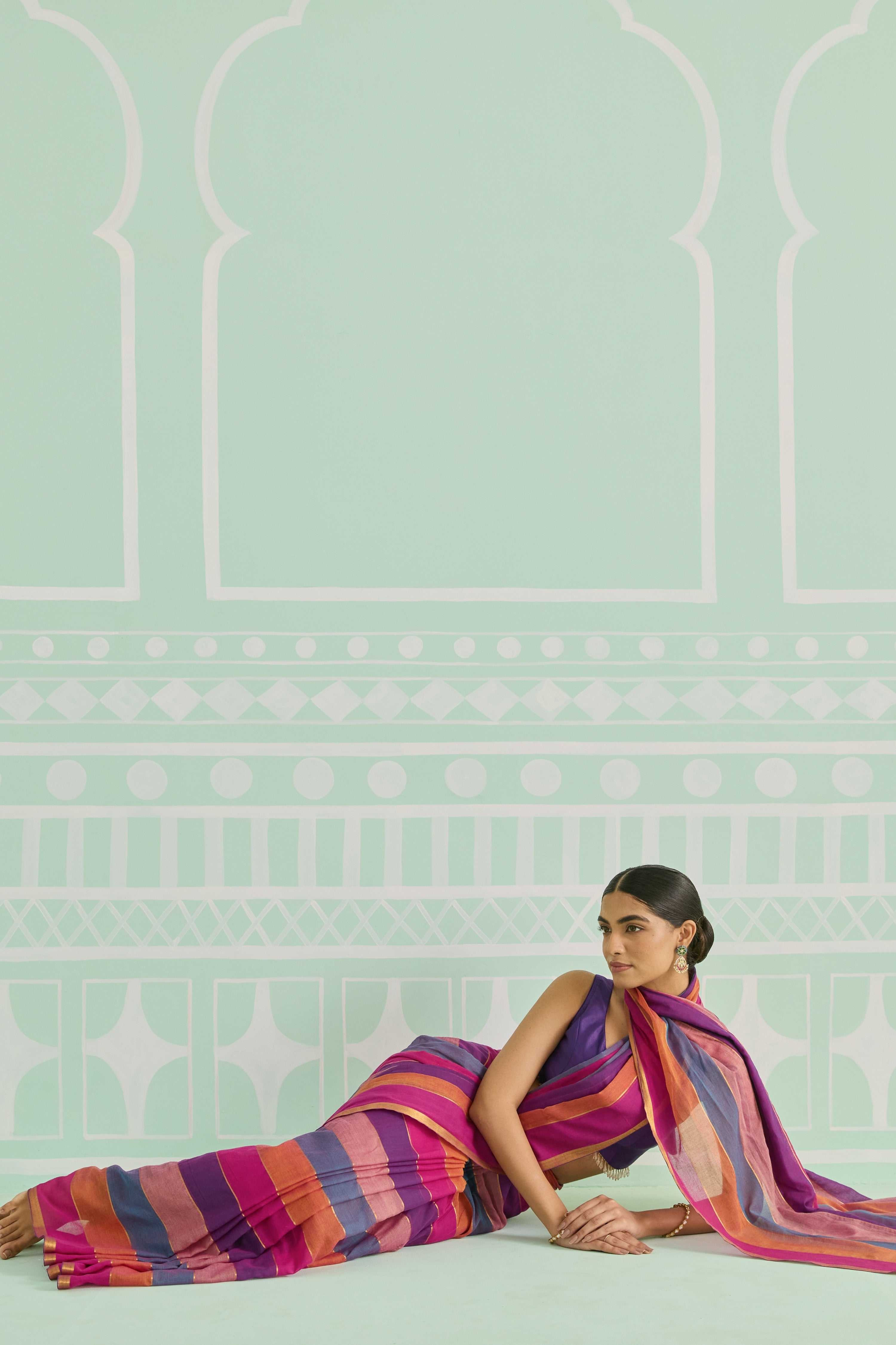 Gulabi Multicolor Cotton Handwoven Saree