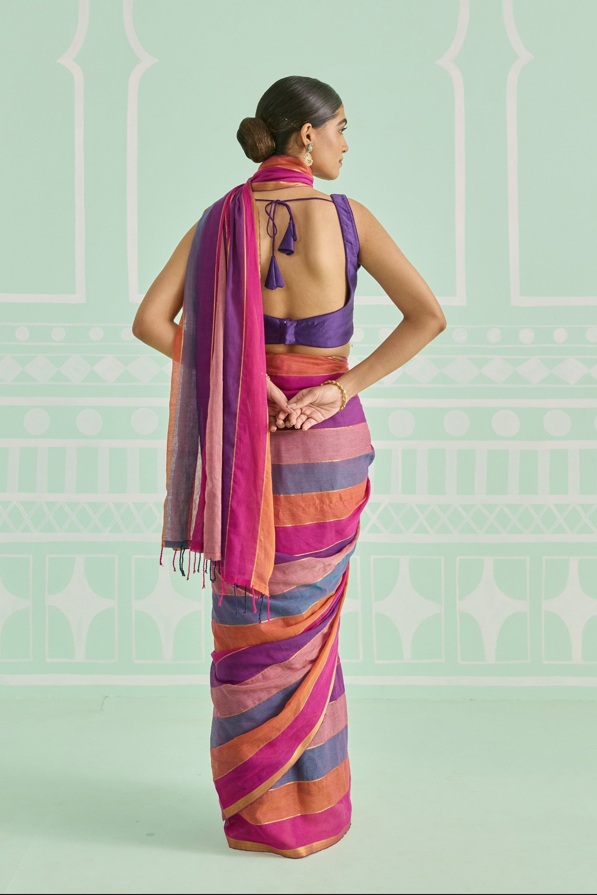 Gulabi Multicolor Cotton Handwoven Saree