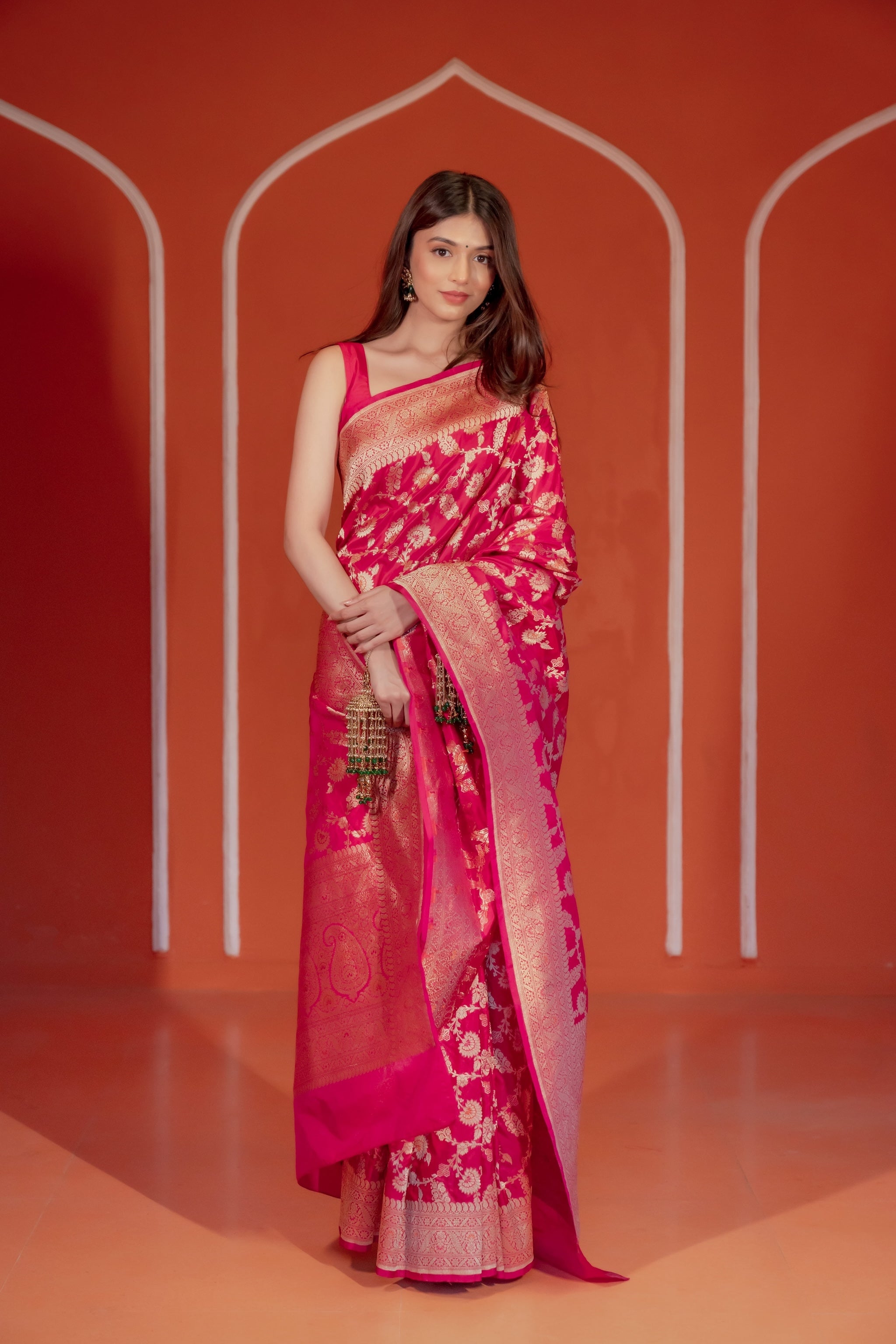 Pink Floral Banarasi Silk Handwoven Saree