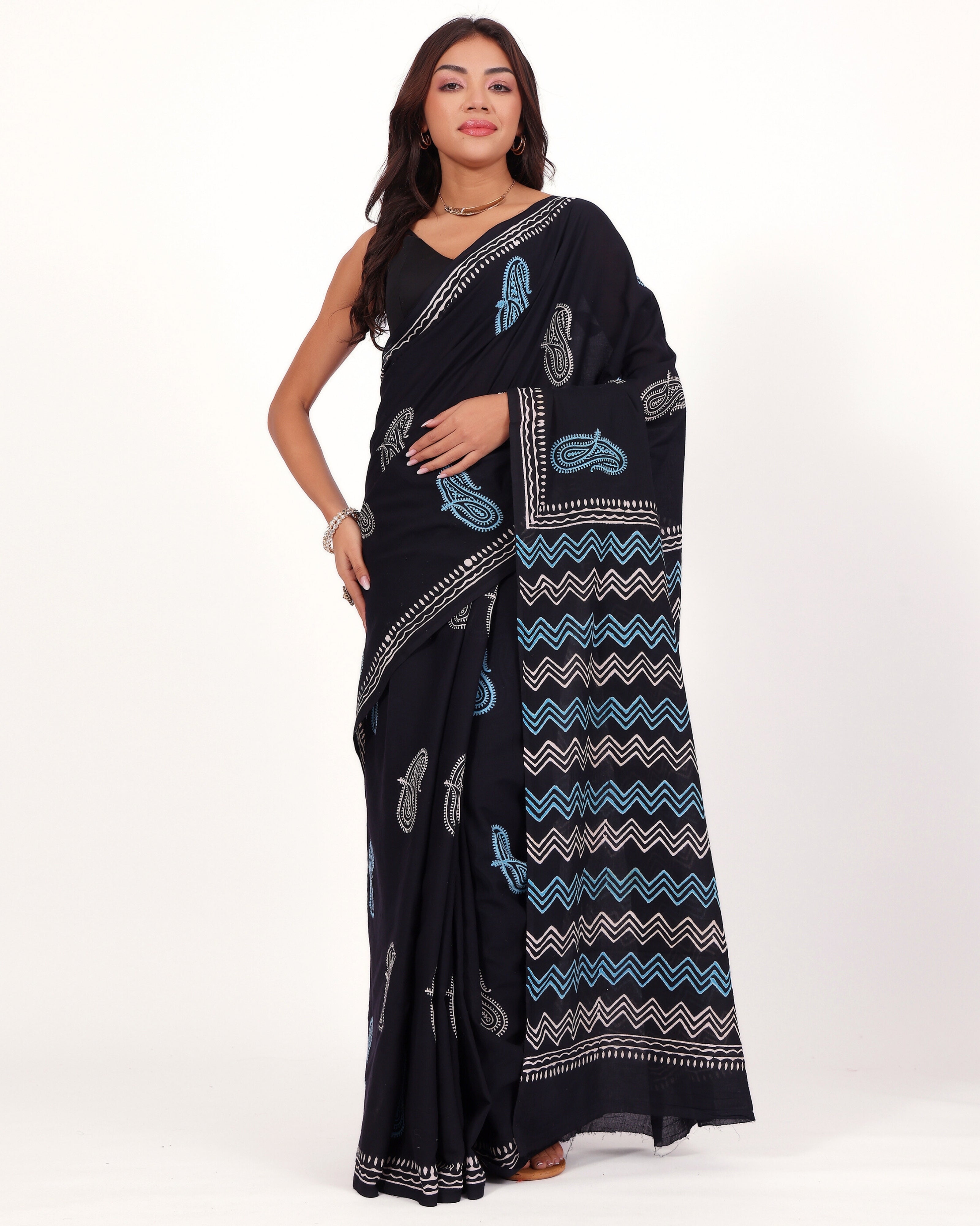 Black Paisley Cotton Mulmul Saree